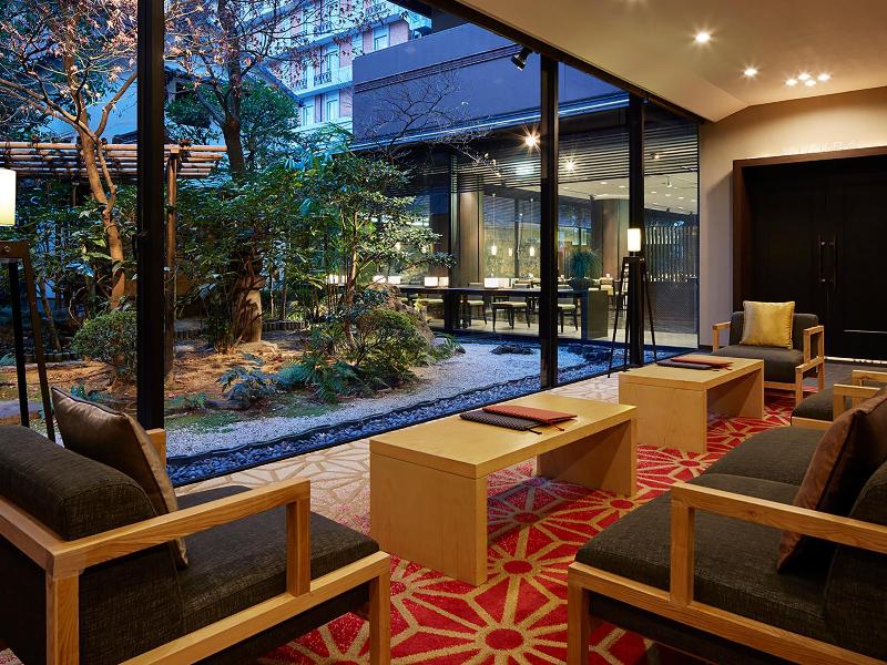 三井ガーデンホテル京都三条のロビー