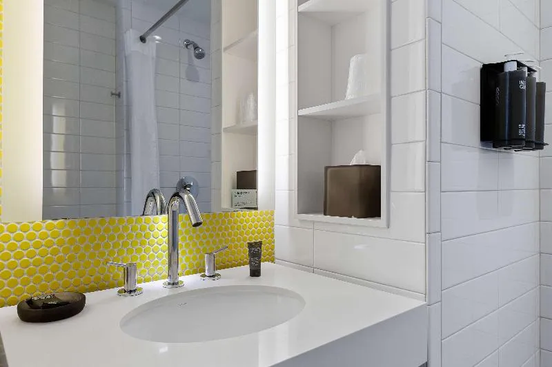 Motto by Hilton Washington DC4